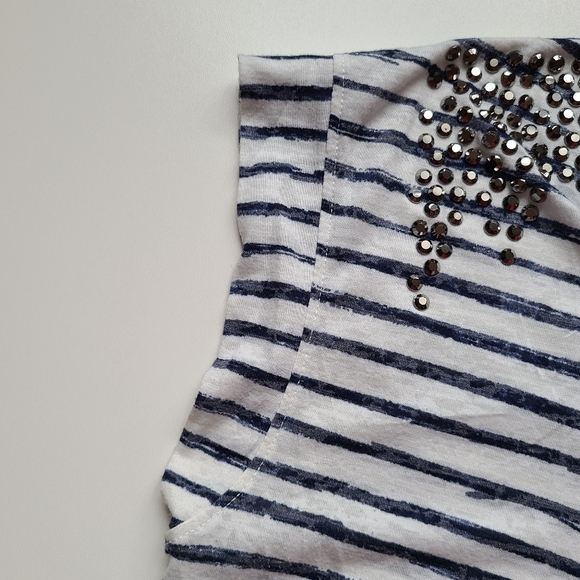 Vince Camuto black white striped studded Top - Picture 7 of 8